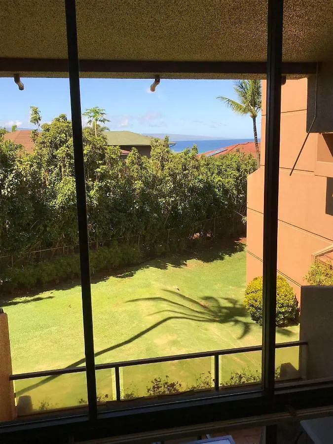 Apartamento Spacious & Modern Maui Condo Steps To The Beach! Kahana Estados Unidos da América