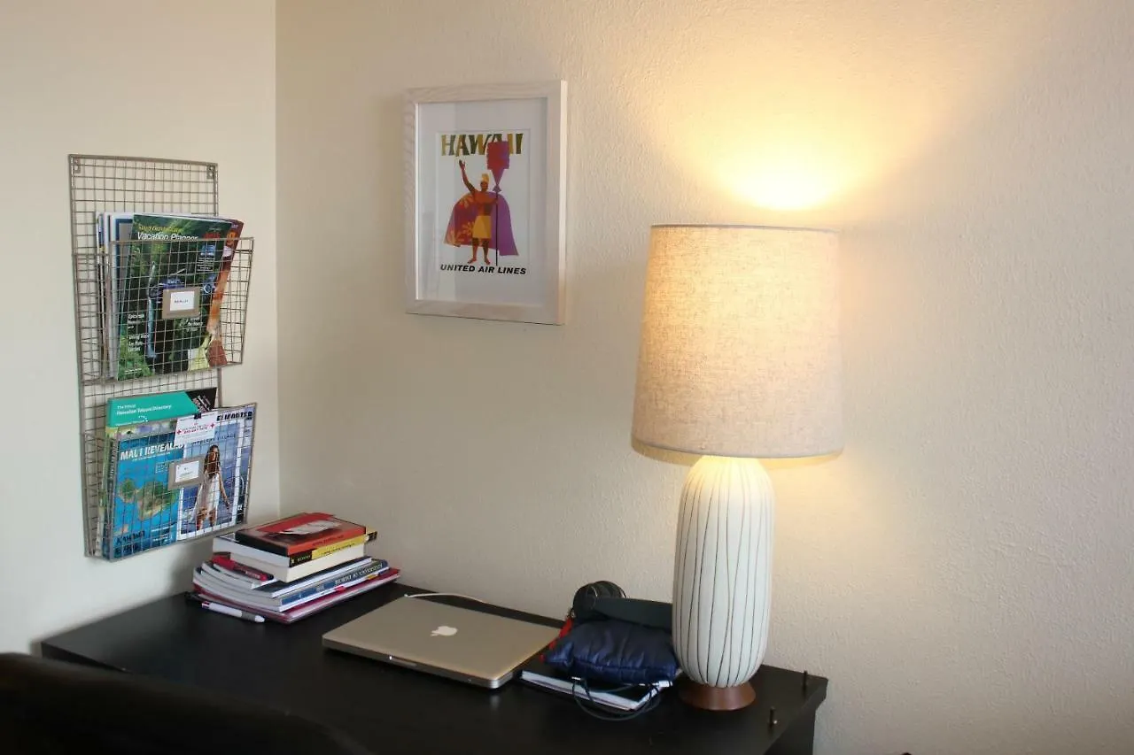 Spacious & Modern Maui Condo Steps To The Beach! Kahana